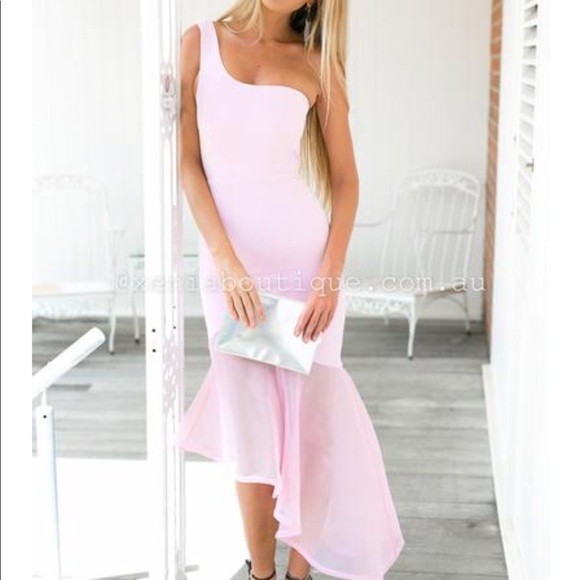 pink derby dress